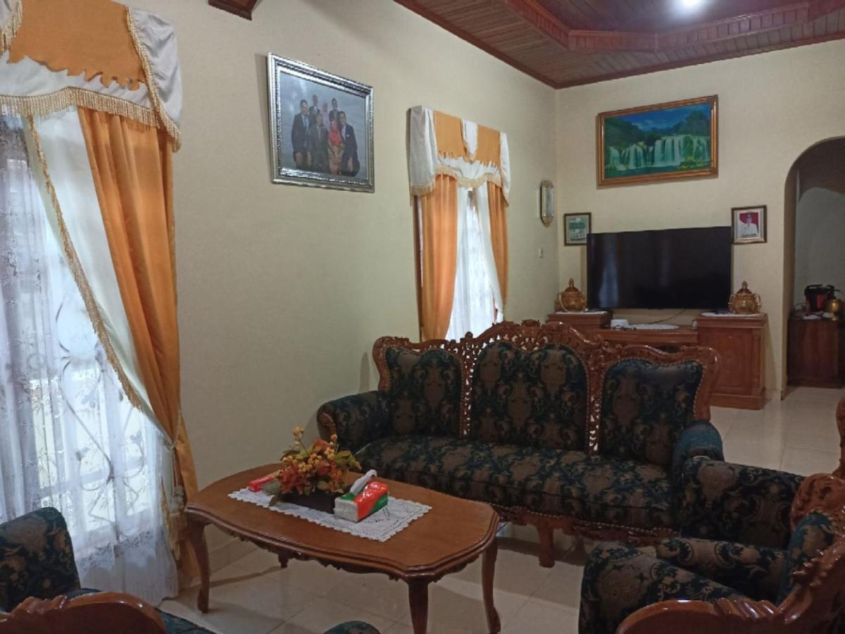 Fermana Homestay Painan Luaran gambar